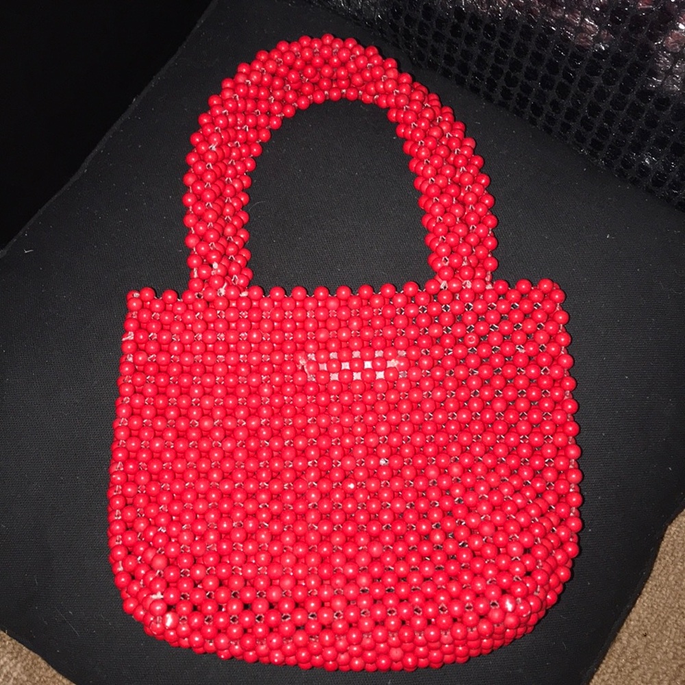 Red bead bag